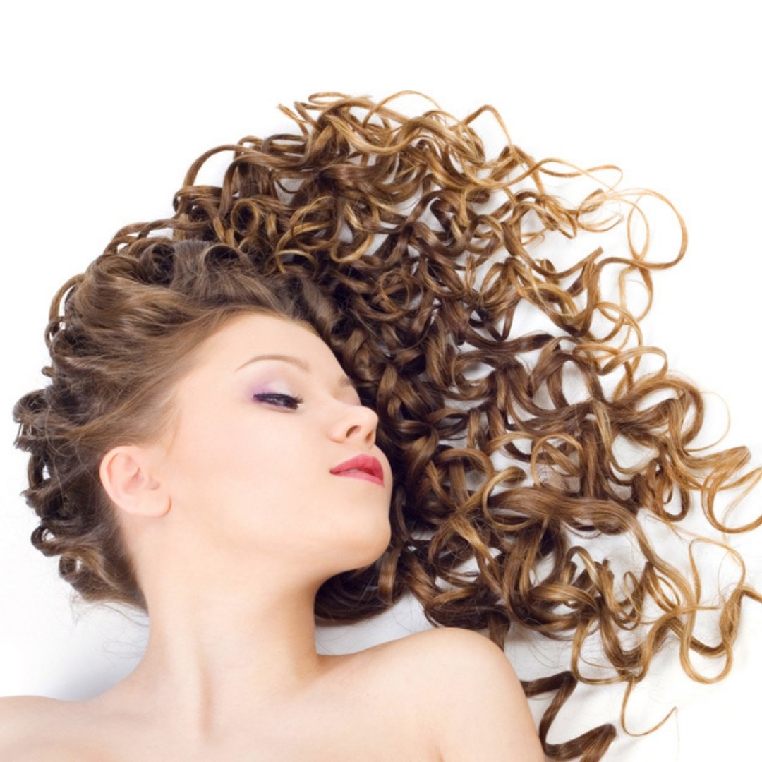 7 Hair Care Tips for Naturally Curly Hair - Miracles & More